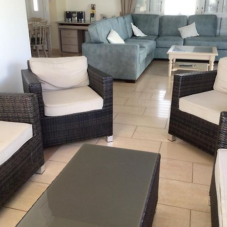 Villa Garmar Cto Approved 4487 Paralimni Exterior foto